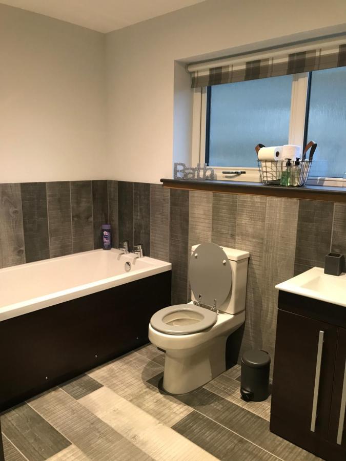 The Bridge Self Catering Villa Kilmaluag Bagian luar foto