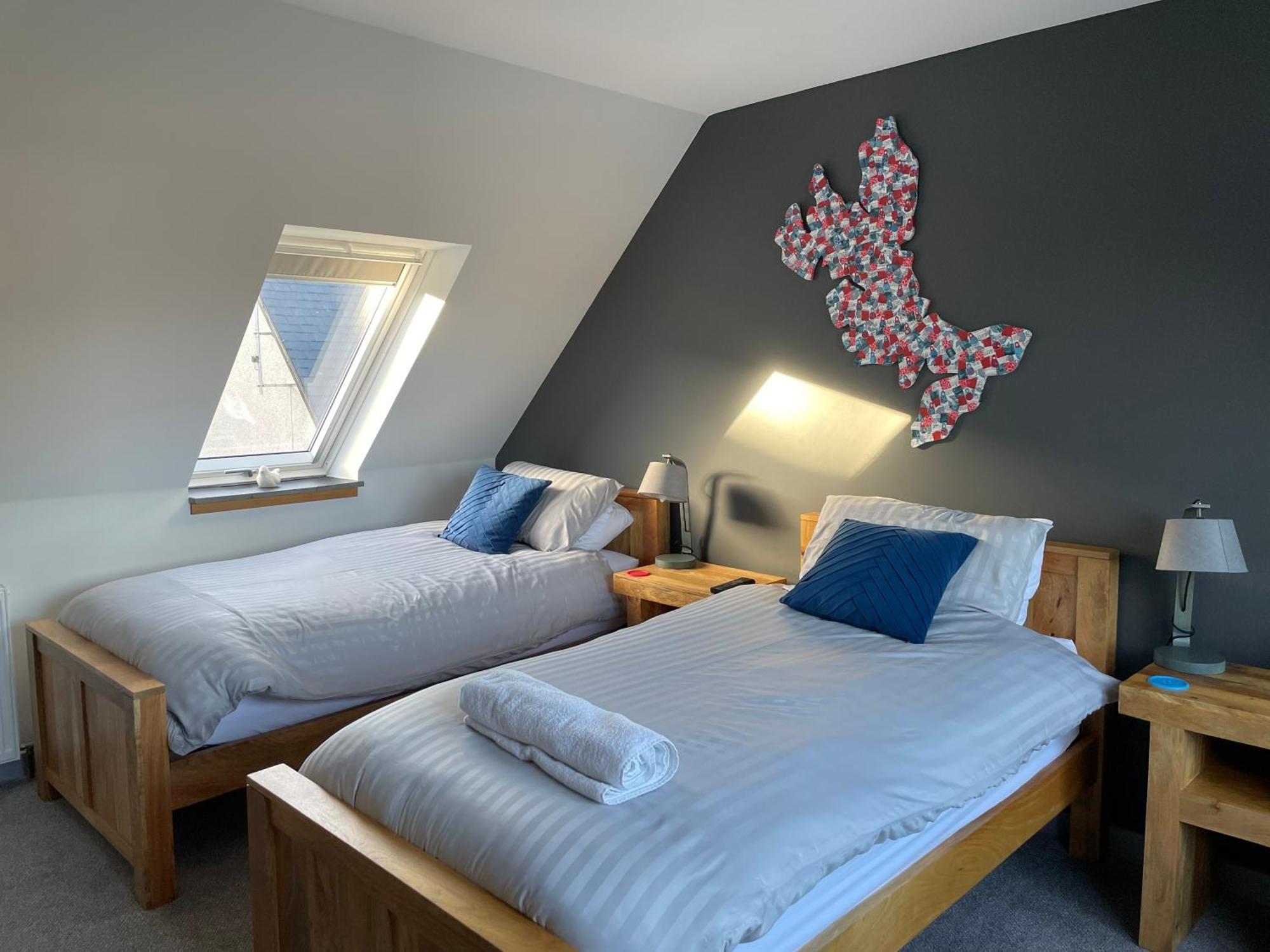 The Bridge Self Catering Villa Kilmaluag Bagian luar foto